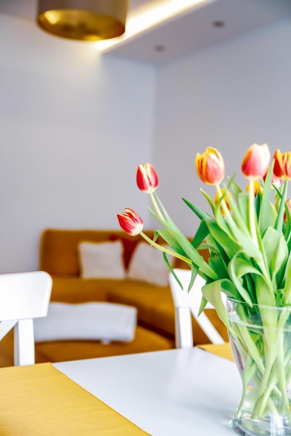 Cozy Apartment In The Downtown Győr Eksteriør bilde