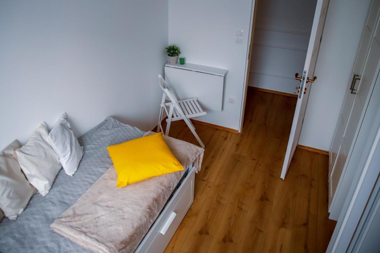 Cozy Apartment In The Downtown Győr Eksteriør bilde